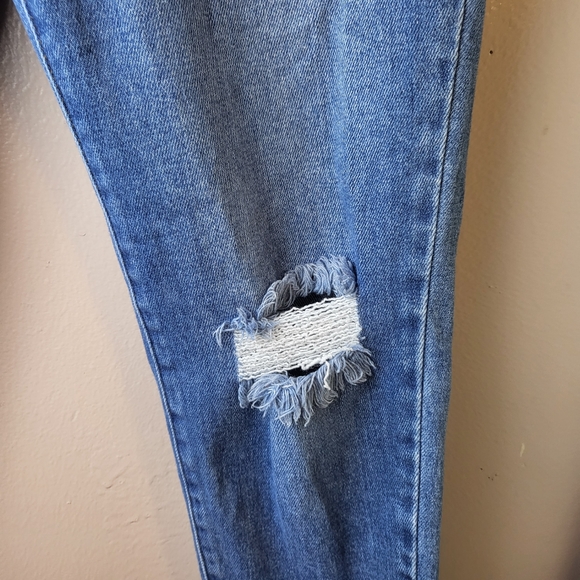 KanCan Estilo Distressed Ankle Skinny Jeans Medium Wash Step Hem - Picture 7 of 7